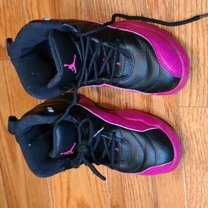 Jordan 12's